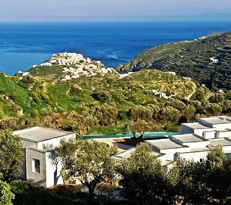 Kamaroti Suites 4*