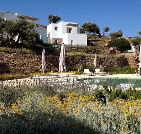 Hotel Kamaroti Suites 4*