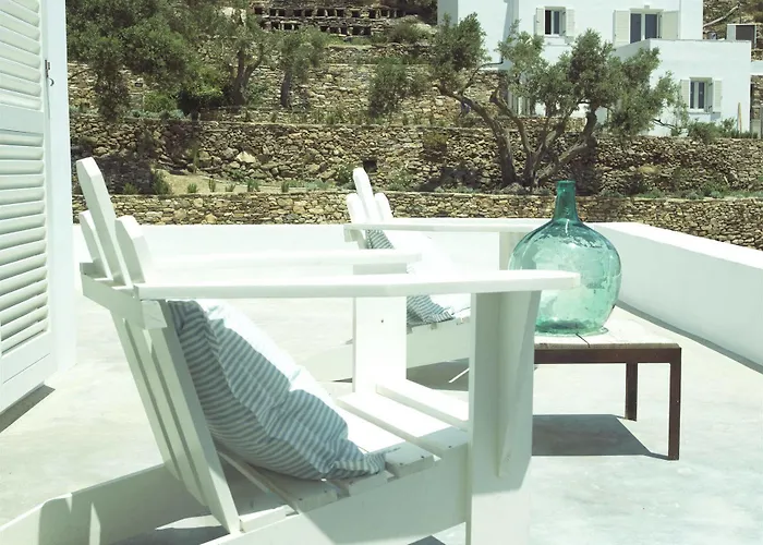 Kamaroti Suites Sifnos Island